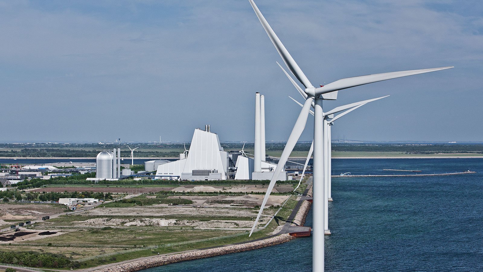 Avedøreværket er et kraftvarmeværk, der ligger syd for København. Foto: DONG Energy A/S.